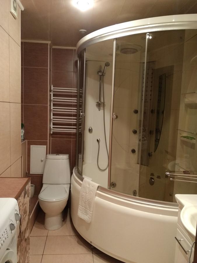 Hotel Service Predslava On Antonovicha Street 키예프 외부 사진