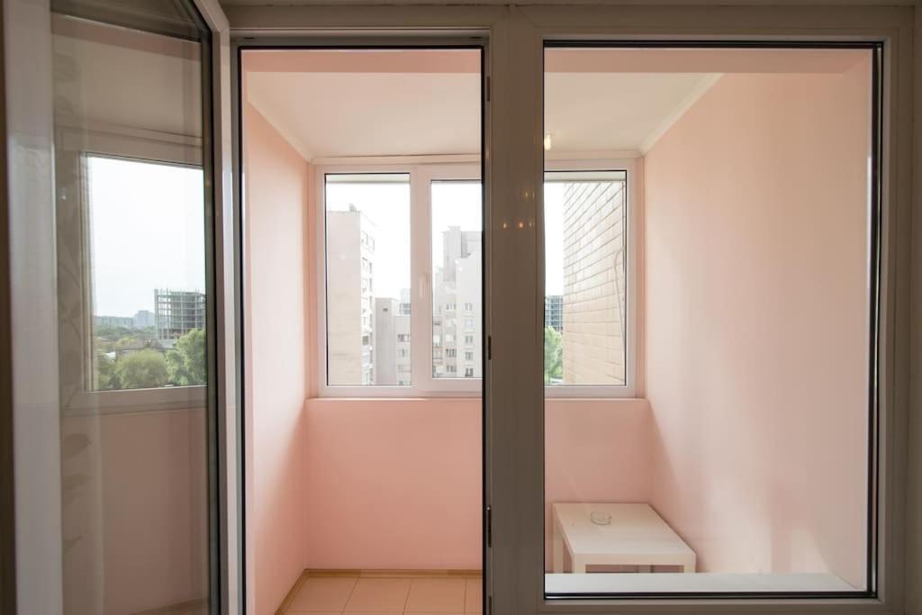 Hotel Service Predslava On Antonovicha Street 키예프 외부 사진